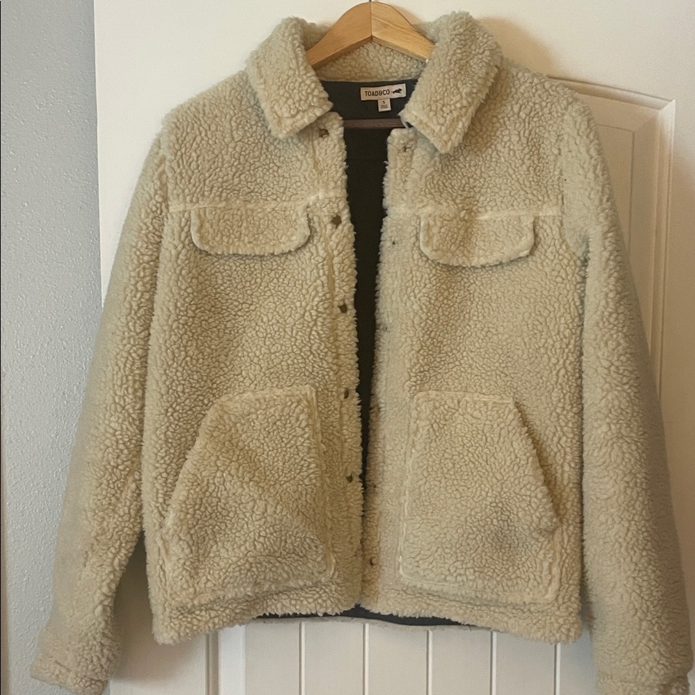 Toad&Co Cream and Gray Sherpa Jacket